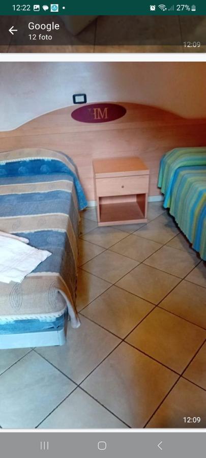 Mambly B&B Ristorante Pizzeria Galliate Dış mekan fotoğraf